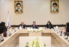 نقش اثرگذار زنان در حوزه‌های اداری و اجتماعی و تربیت نسل مسؤولیت‌پذیر